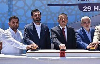 Siirt Valisi Hacıbektaşoğlu, cami temel atma törenine...