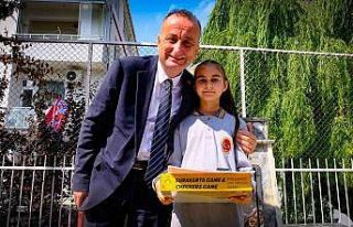 Sinop’ta en çok pil toplayan öğrencilere ödül