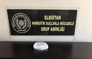 Şüphe üzerine durdurulan araçtan uyuşturucu çıktı