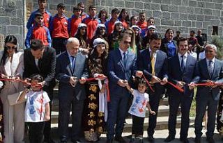 Tarihi Meydan Medresesinde yılsonu sergisi