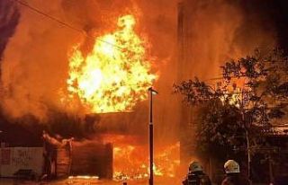 Tayvan’da ailesine kızan şahıs evi ateşe verdi:...