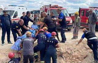 Toprak altında kalan işçi hayatını kaybetti