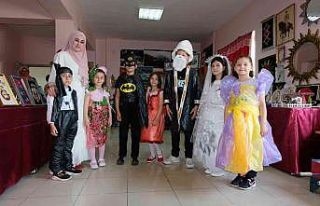 Torul’da el emeği göz nuru eserler görücüye...