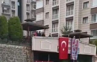 Trabzon’da bir otomobilin motor kısmına giren...