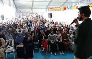 Tuncer, Tokat Belediyesi kitap fuarında hayranları...