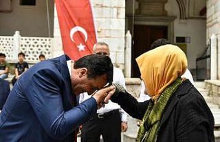 Türbedar Saniye teyzenin Bursa hasreti sona erdi