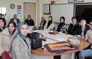 Üniversitesi öğrencilerinden matematik eğitimine...