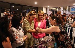 Ünlü oyuncu Merkezefendi’de üretici kadınlar...