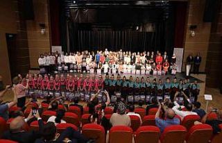 Vali Arslantaş şampiyonları ödüllendirdi