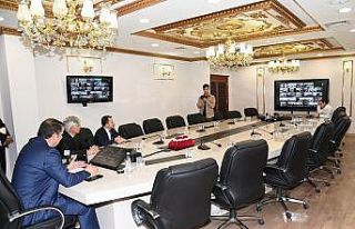 Vali Ayhan LGS sınavına girecek öğrencilere başarı...