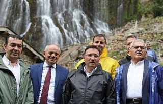 Vali Çiçek Kapuzbaşı Şelalesi’nde incelemelerde...