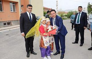 Vali Çiçek Pınarbaşı ve Sarız İlçelerinde...