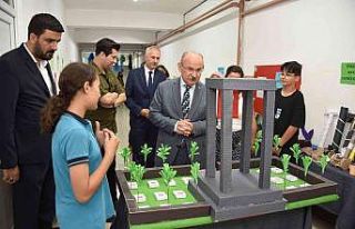 Vali Karadeniz okullarda incelemelerde bulundu