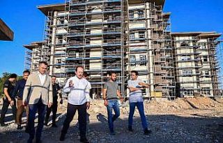 Vali Pahlivan, Tarsus’ta yapımı süren ve tamamlanan...