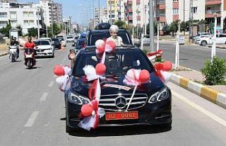 Valinin makam aracı şehit çocuğunun sünnet arabası...