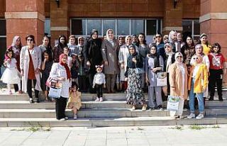 Van Büyükşehir Belediyesinden kitap okuma şenliği