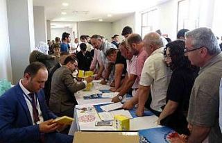 Van’da 230 çocuğa sensörlü glikoz ölçüm cihazı