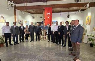 Yağlı boya sergisi beğeni topladı