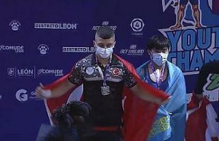 Yaşar Karaca dünya ikincisi oldu