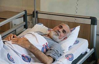 Yaşlı adamın aort damarı karpuz gibi büyüdü