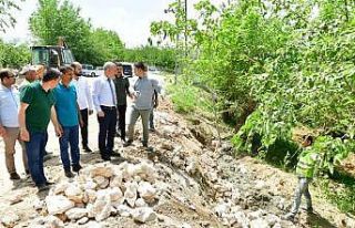 Yeşilyurt’ta çevre düzenlemeleri devam ediyor