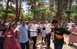 YKS’ye girecek öğrencilere moral pikniği