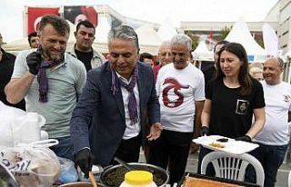 Yöresel Renkler Festivali’nde Karadeniz fırtınası...