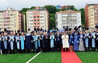ZBEÜ, Zonguldak Meslek Yüksekokulu mezunlarını...