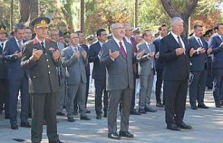 15 Temmuz şehitleri İzmir’de törenle anıldı