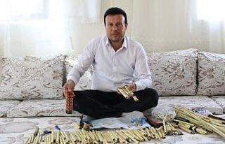 27 yıldır ’düzele’ çalarak halaylara renk...