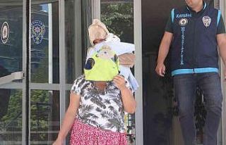 2 milyon değerinde ziynet eşyası çalan 2 kadın...