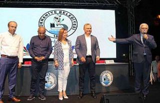 3. Burhaniye Kitap Fuarı’nda yazarlar okuyucularla...