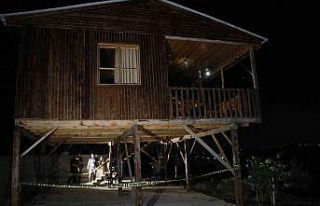 Adana’da akrabalar arasındaki silahlı kavga kanlı...