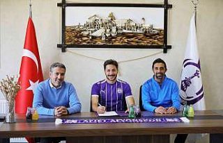 Afyonspor İsmail Hakkı Doğan ile 3 yıllığına...