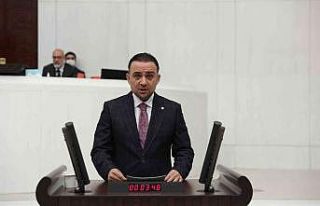 AK Partili Baybatur, sağlık çalışanları için...