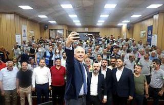 Akdeniz Belediyesinde toplu sözleşmesi sevinci