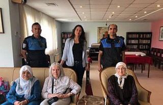 Akyurt polisinden bayram öncesi Yaşamevi ziyareti