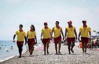 Antalyalı cankurtaranlar bayrama hazır