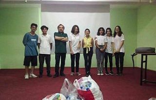 Ayvalık’ta öğrencilerden dev rekor