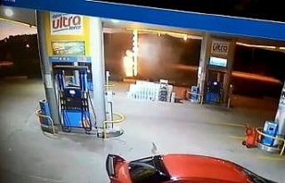 Baba ve oğlu ayıran kazanın görüntüleri ortaya...