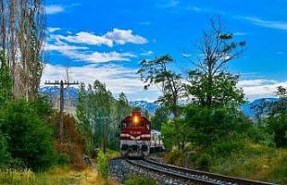 Bakan Karaismailoğlu, muhteşem manzara eşliğinde...