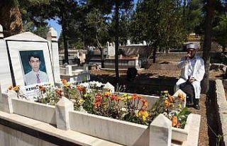 Basın şehidi Kemal Bağcı mezarı başında anıldı