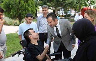 Başkan Kalaycı özel gereksinimli bireyler ve aileleriyle...