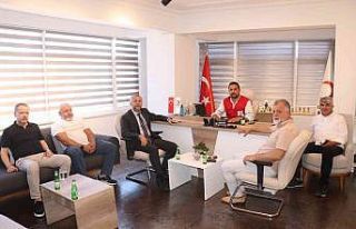 Başkan Keleş’ten Kızılay’a destek