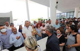 Başkan Tarhan, personeliyle bayramlaştı