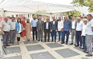 Başkan Togar vatandaşlarla bayramlaştı