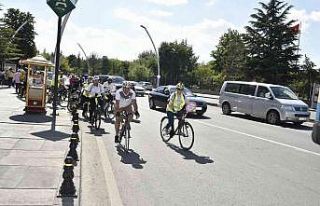 Başkentte pedallar koruyucu aileler için çevrildi