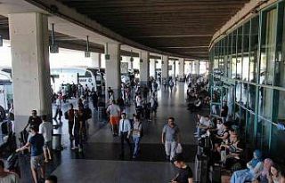 Bayram öncesi bin araç terminalden çıkıyor