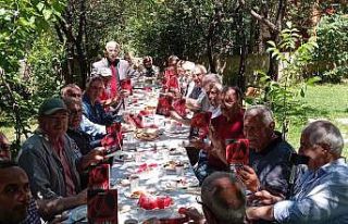 Bedir Avcı, kitabını dostlarıyla tanıttı