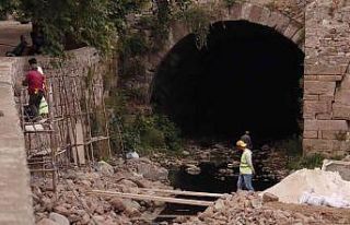Bergama Selinos Antik Kanal’da çalışmalar hızla...